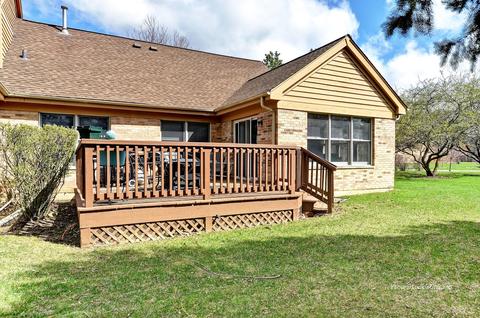 502 Philip Dr, Bartlett, IL 60103 photo 4