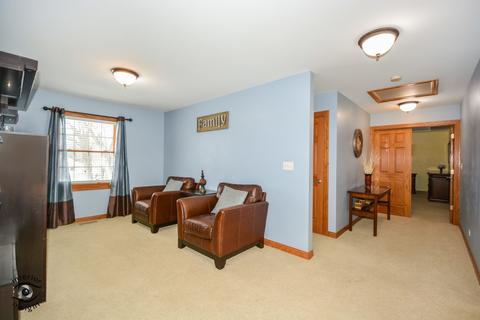 347 Central Ave, Addison, IL 60101 photo 8