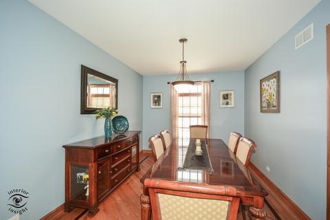 347 Central Ave, Addison, IL 60101 photo 3