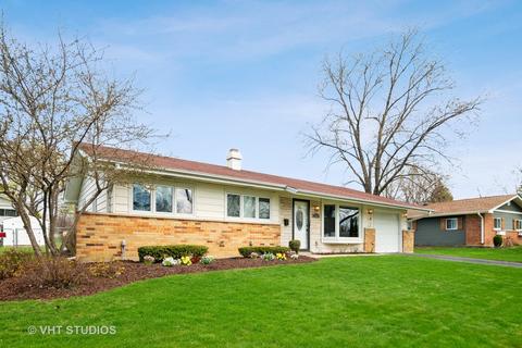 620 Hillcrest Blvd, Hoffman Estates, IL 60169 photo 1