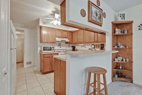1378 Diamond Dr, Hoffman Estates, IL 60192 photo 12