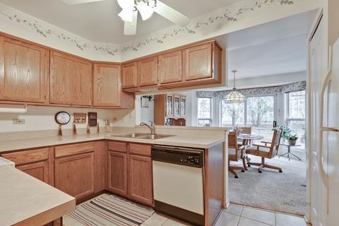 1378 Diamond Dr, Hoffman Estates, IL 60192 photo 16