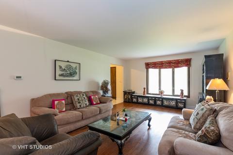1561 E Course Dr, Riverwoods, IL 60015 photo 4