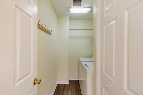 959 Cookane Ave, Elgin, IL 60120 photo 12