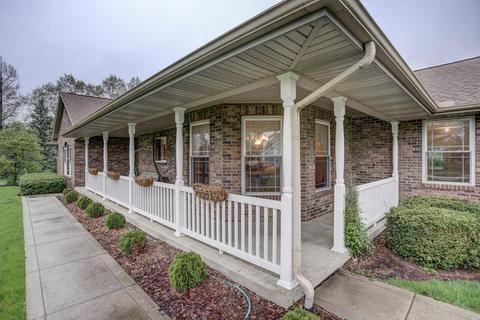606 S Harrison St, Philo, IL 61864 photo 9