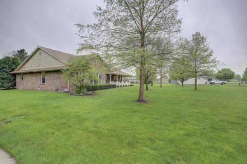 606 S Harrison St, Philo, IL 61864 photo 3