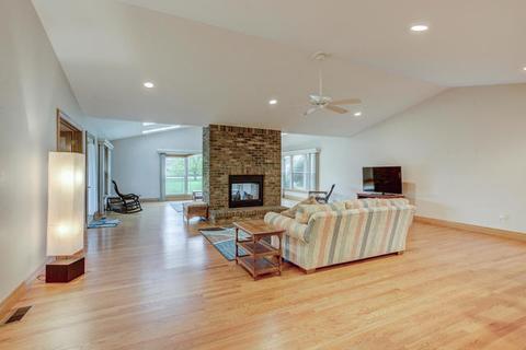 606 S Harrison St, Philo, IL 61864 photo 12
