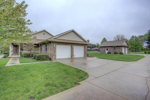 606 S Harrison St, Philo, IL 61864 photo 4