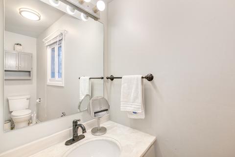 1099 Whitchurch Ct, Wheaton, IL 60189 photo 12