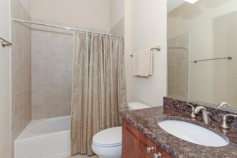 3860 Valhalla Dr, Elgin, IL 60124 photo 17