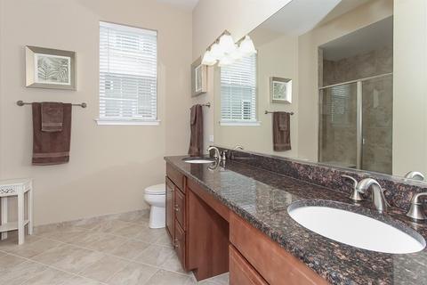 3860 Valhalla Dr, Elgin, IL 60124 photo 15