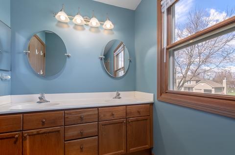 825 Cimarron Dr, Cary, IL 60013 photo 24