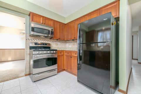 825 Cimarron Dr, Cary, IL 60013 photo 7