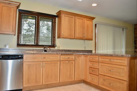 906 Royal Dr, Mchenry, IL 60050 photo 4