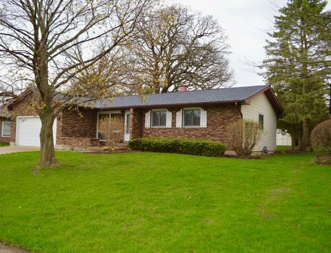 906 Royal Dr, Mchenry, IL 60050 photo 2
