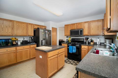 1041 Wright Ct, Plano, IL 60545 photo 9