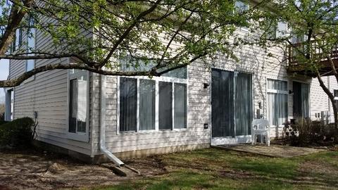 1008 Spring Ct, Darien, IL 60561 photo 6