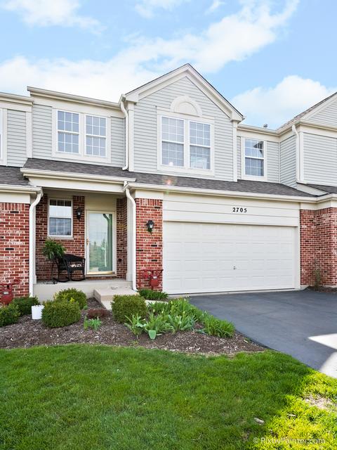 2705 Bay View Cir, Algonquin, IL 60102 photo 1