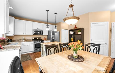 2705 Bay View Cir, Algonquin, IL 60102 photo 7