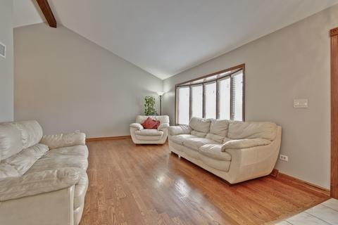 1109 N 8th Ave, Addison, IL 60101 photo 3