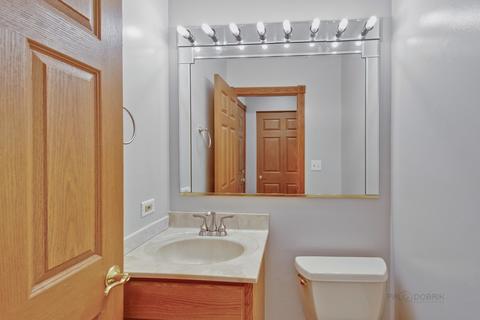 1109 N 8th Ave, Addison, IL 60101 photo 20