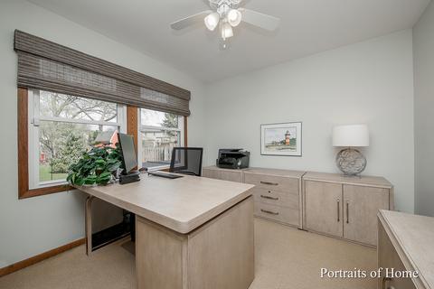 2053 Dorset Dr, Wheaton, IL 60189 photo 9