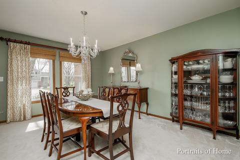 2053 Dorset Dr, Wheaton, IL 60189 photo 5