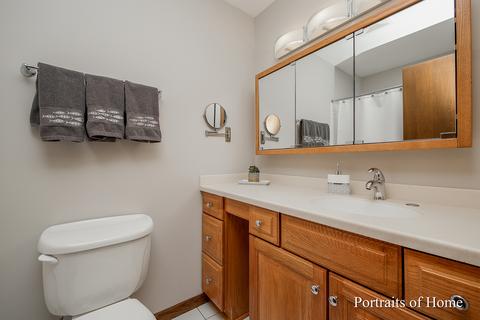 2053 Dorset Dr, Wheaton, IL 60189 photo 16
