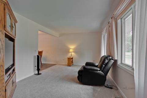534 Basil Rd, Lake Bluff, IL 60044 photo 4