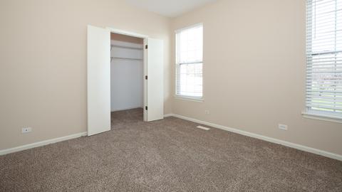 1850 Carrier Cir, Plainfield, IL 60586 photo 5