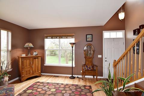3128 Kyra Ln, Elgin, IL 60124 photo 7