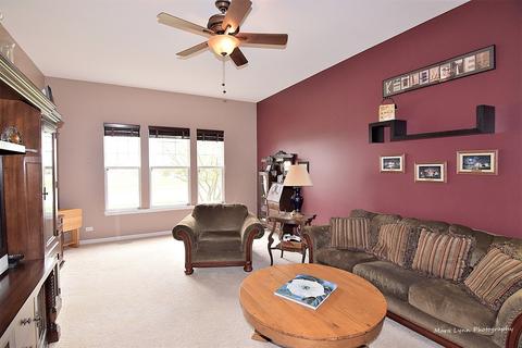 3128 Kyra Ln, Elgin, IL 60124 photo 13