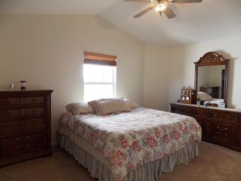 2490 Dickens Dr, Aurora, IL 60503 photo 17