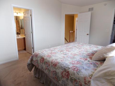 2490 Dickens Dr, Aurora, IL 60503 photo 18