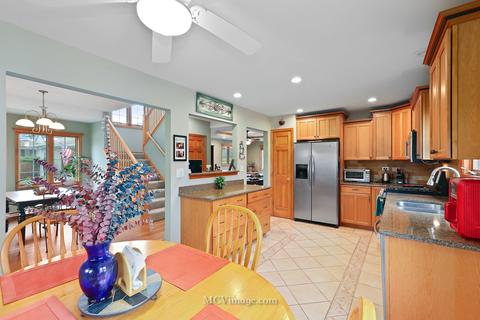 4710 Devon Ave, Lisle, IL 60532 photo 6