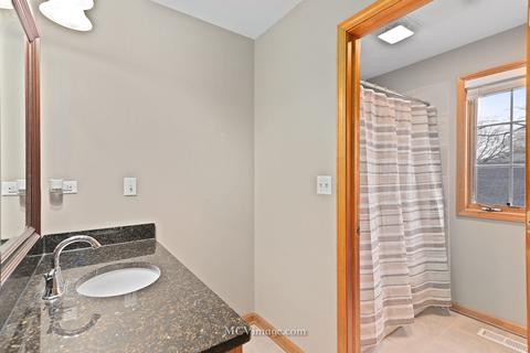 4710 Devon Ave, Lisle, IL 60532 photo 18
