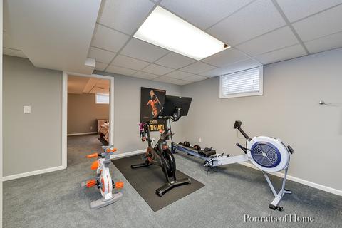 146 Tennyson Dr, Wheaton, IL 60189 photo 31