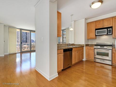 420 E Waterside Dr #403, Chicago, IL 60601 photo 5