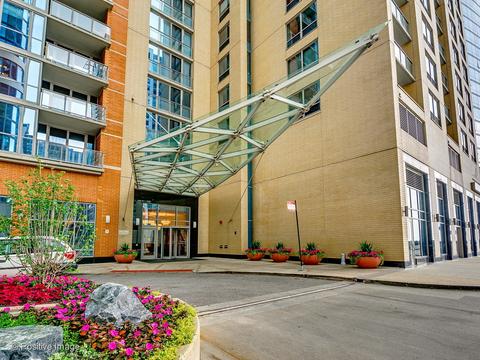 420 E Waterside Dr #403, Chicago, IL 60601 photo 2