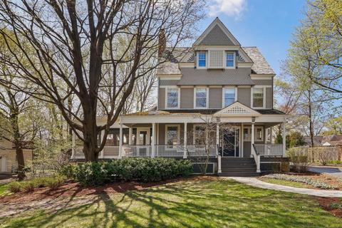 766 Greenleaf Ave, Glencoe, IL 60022 photo 2