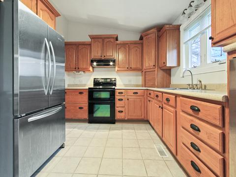 35 E Seventh St, El Paso, IL 61738 photo 6