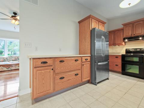 35 E Seventh St, El Paso, IL 61738 photo 8