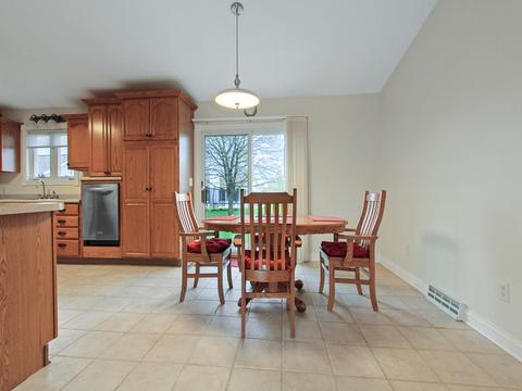 35 E Seventh St, El Paso, IL 61738 photo 5