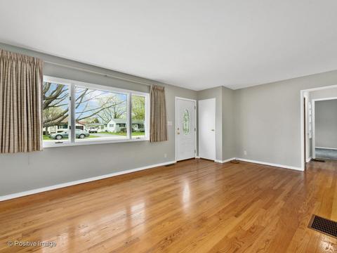 15629 S Benson Ave, Plainfield, IL 60544 photo 3