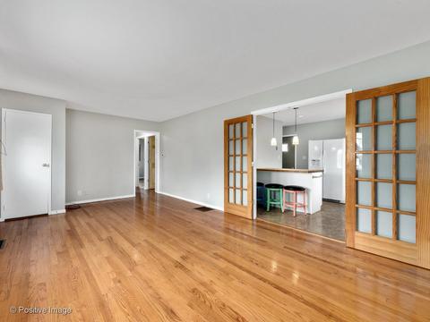 15629 S Benson Ave, Plainfield, IL 60544 photo 4