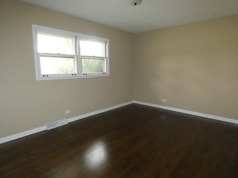 622 Springhill Dr, Roselle, IL 60172 photo 12