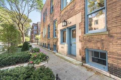 1401 E 56th St, Chicago, IL 60637 photo 2