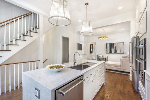 1401 E 56th St, Chicago, IL 60637 photo 12