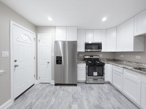 125 S Addison Rd, Addison, IL 60101 photo 4