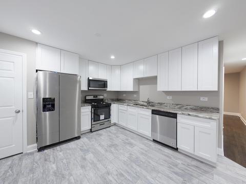 125 S Addison Rd, Addison, IL 60101 photo 2